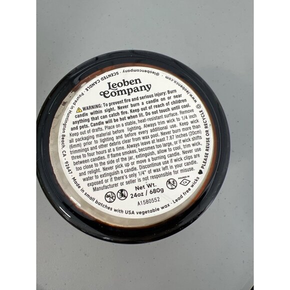 Leoben Company Sandalwood and Musk Vegan Soy Wax Candle 3 Wick 24oz Scented NEW - Picture 5 of 6
